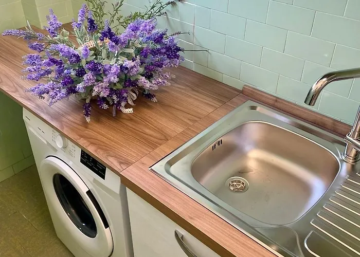 Adamello Apartment, Lavanda Esino Lario